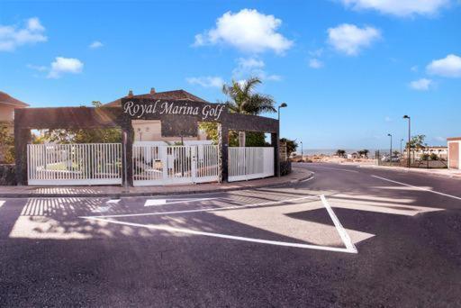 Royal Marine Golf V By Paramount Holidays San Miguel de Abona Ngoại thất bức ảnh